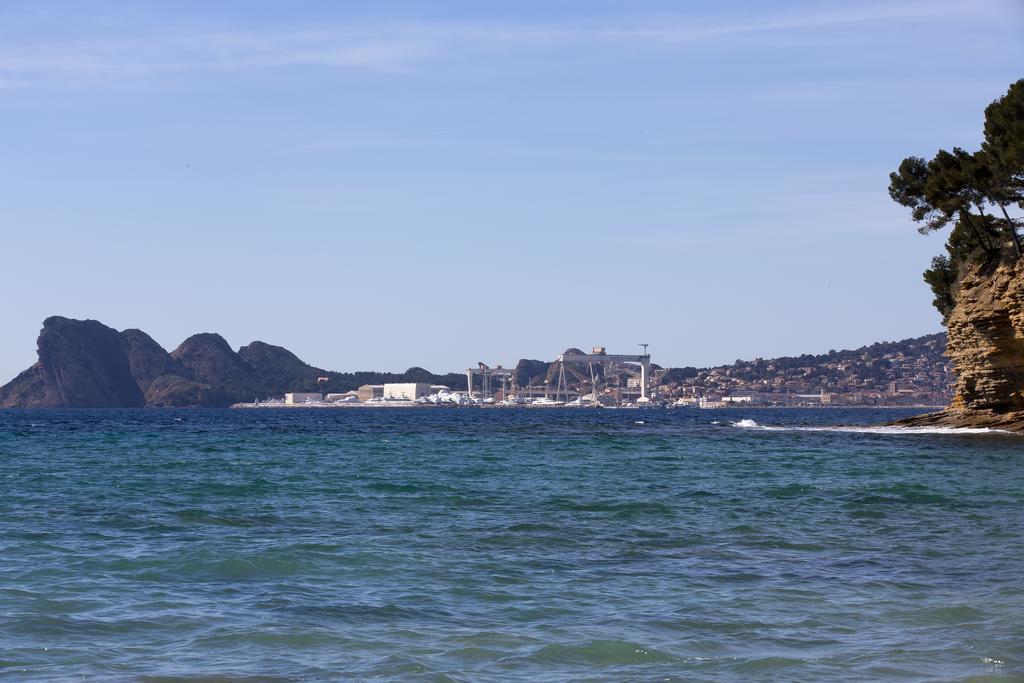 Hotel Corniche Du Liouquet La Ciotat Exterior photo