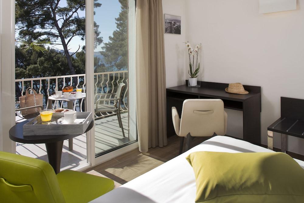 Hotel Corniche Du Liouquet La Ciotat Exterior photo